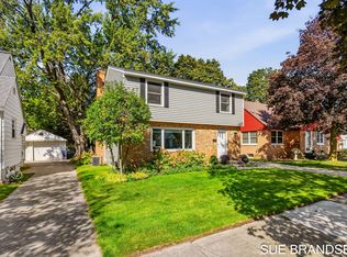 23 E 30th St, Holland, MI 49423