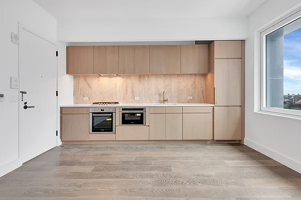 Rented by Level Group | media 13