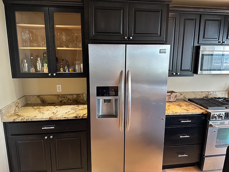 1544 Palm Ave SW #B — Photo 7