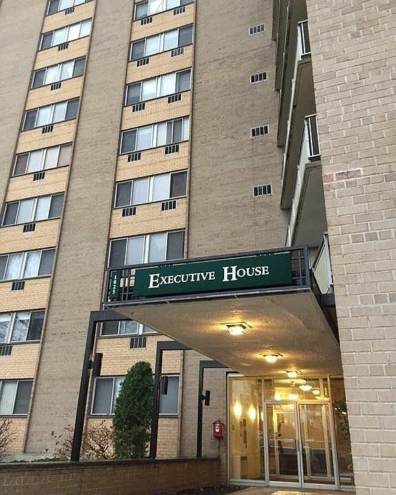 1st image of 1025 Hancock St Unit 11J