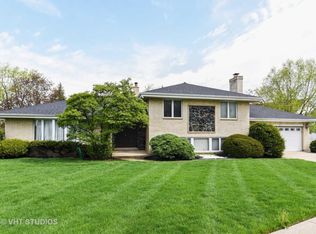 497 E Butterfield Rd, Elmhurst, IL 60126