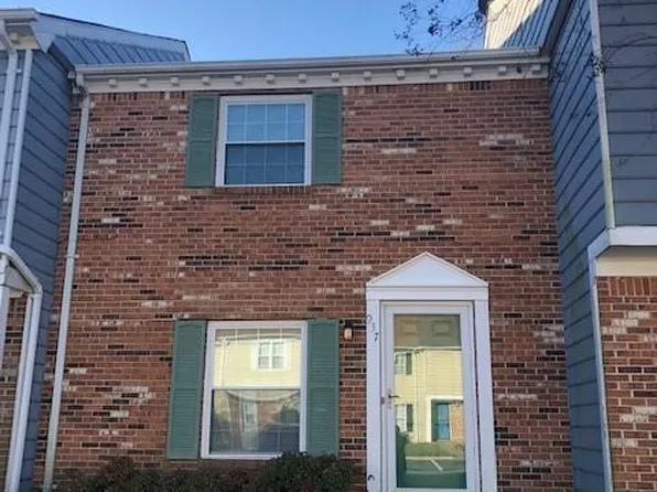 937 Brigantine Ct, Chesapeake, VA 23320