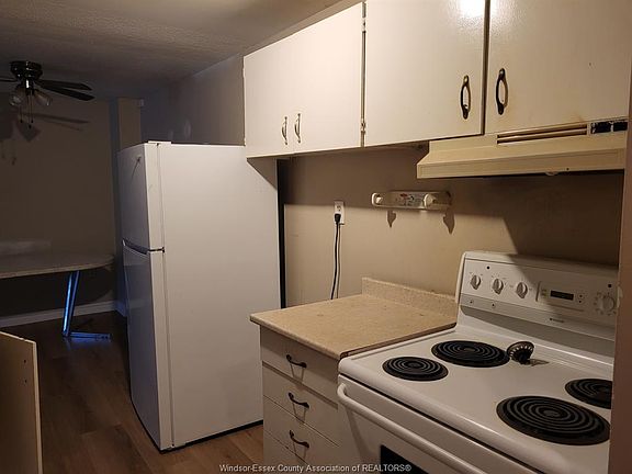 5th image of 276 Merritt Ave #108