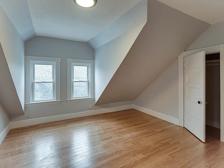 24 Dunlap St #3 — Photo 2