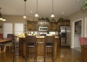 2nd image of 807 NW Mulberry Ct