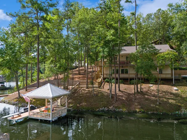 373 Pineywoods Dr, Wedowee, AL 36278