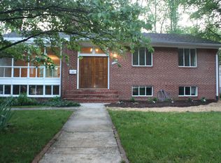 8401 Beech Tree Rd, Bethesda, MD 20817