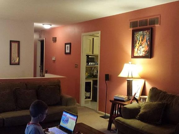 5th image of 4701 Kirkwood Dr