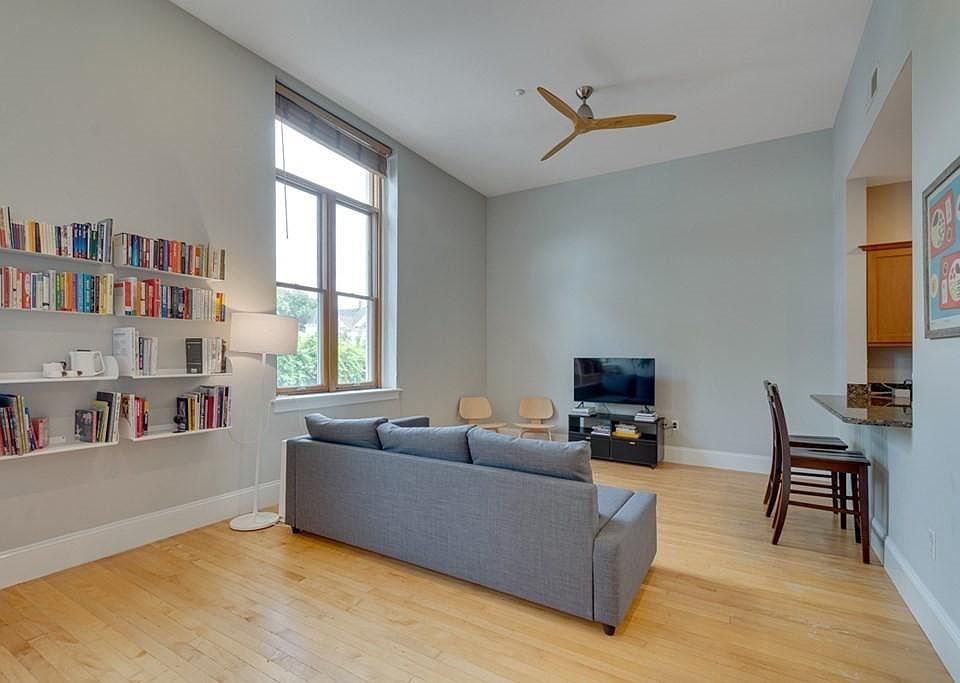 1st image of 122 Sharon St Unit 102