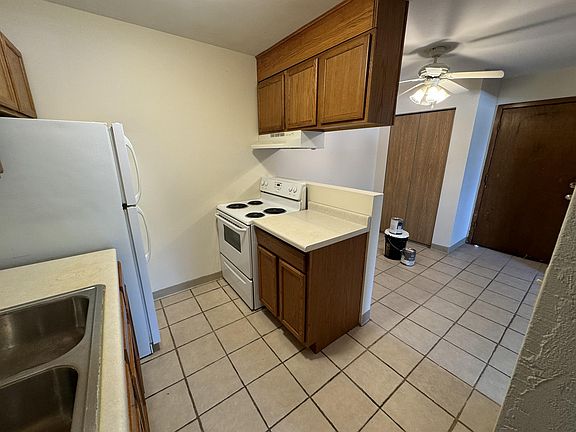 3rd image of 1862 Feronia Ave APT 1