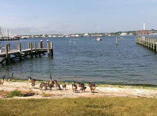 74 Fort St, Fairhaven, MA 02719