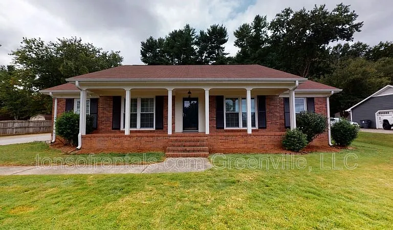 4597 Coach Hill Dr — Photo 1
