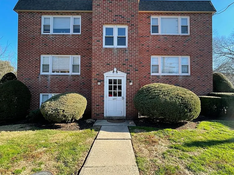 405 Penn Street — Photo 14