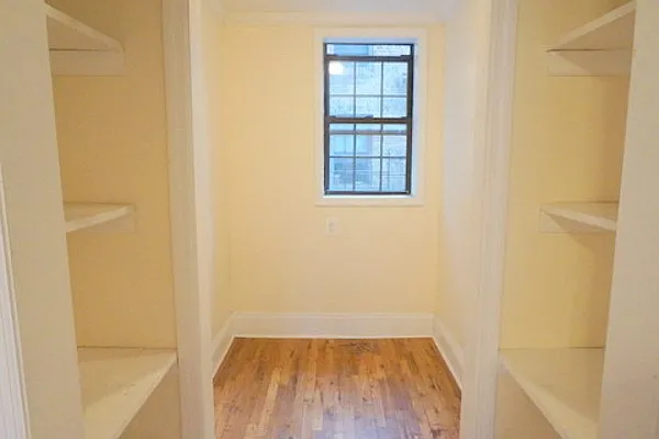 Rented by Bohemia Realty Group | media 7