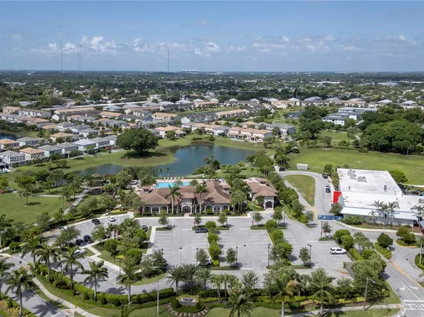 1240 Eucalyptus Dr Unit 2, Hollywood, FL 33021