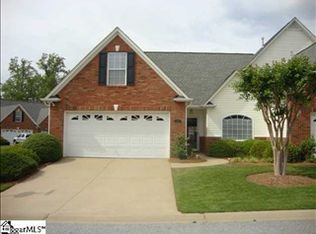 326 Ivystone Dr, Greenville, SC 29615