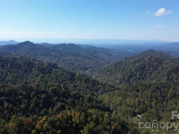 9999 Kelses Valley Dr, Mars Hill, NC 28754