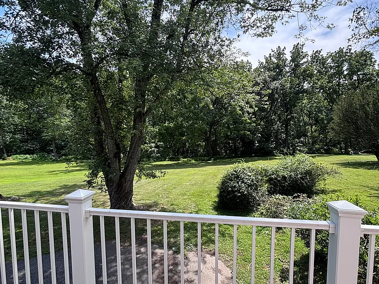 740 Winchester Rd — Photo 20