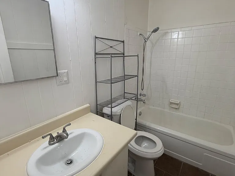 1317 McGregor Dr — Photo 6