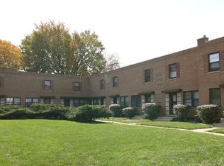 672 169th St #672, Hammond, IN 46324