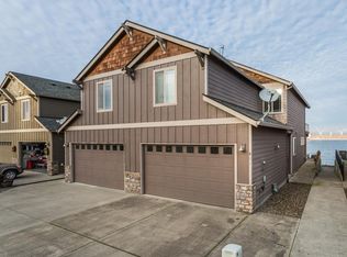 811 King Dr, Rainier, OR 97048
