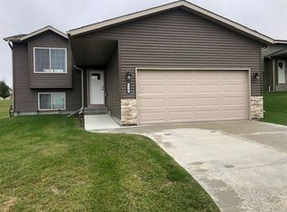 3940 Orchardview Ln Nw, Rochester, MN 55901