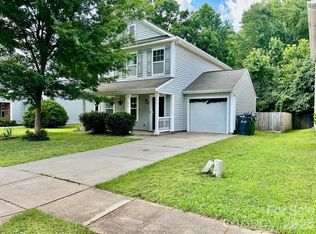 413 Peachtree Rd, Charlotte, NC 28216