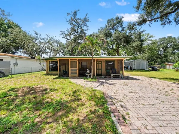133 E 145TH AVENUE, TAMPA, FL 33613