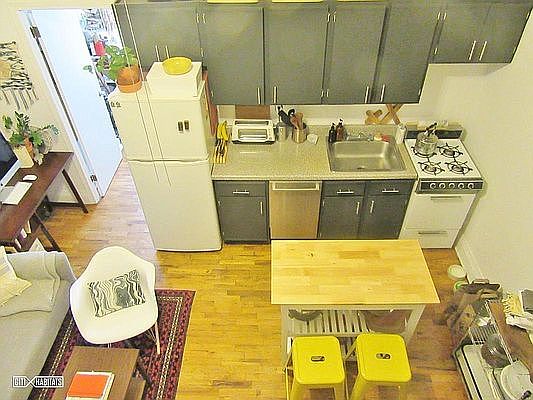 4th image of 168 State St APT 2b