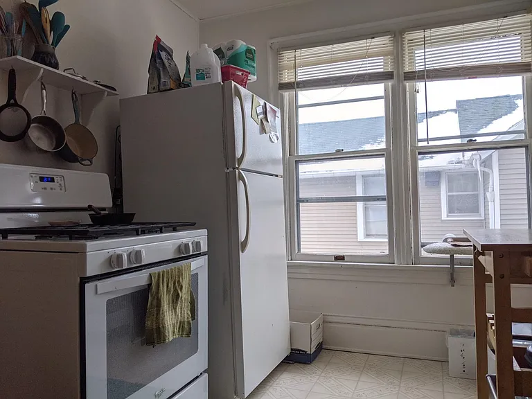 1123 E Dayton St #C — Photo 6