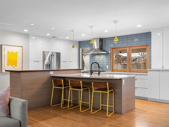 5th image of 2728 S Langley Court
