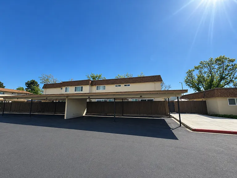 4113 Jamaica Ter — Photo 20