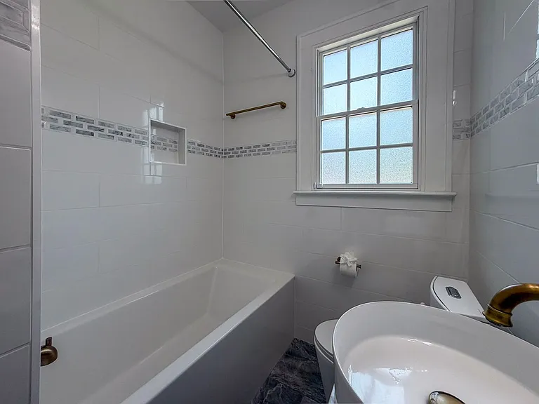 417 SW 10th St — Photo 19