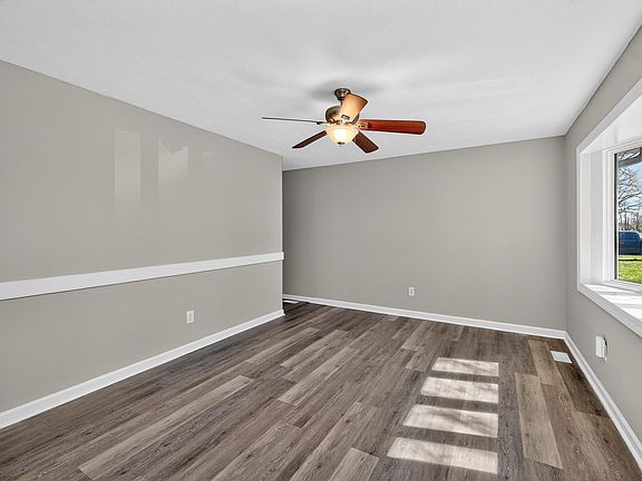 3rd image of 1245 Hialeiah Ct