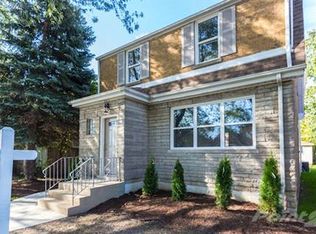5222 N Marmora Ave, Chicago, IL 60630