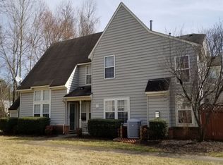 113 Locust Ln, Yorktown, VA 23693