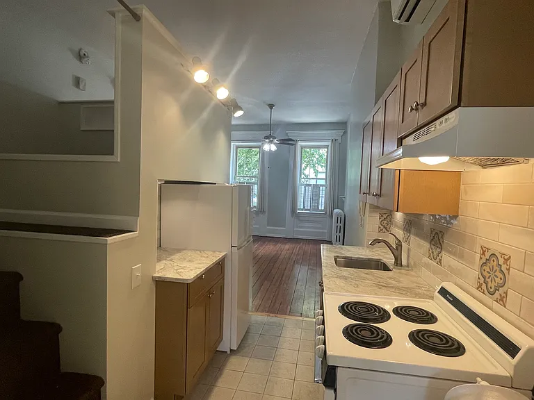 1010 N 5th St #1F — Photo 12