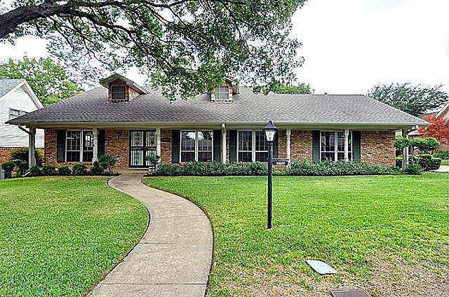 1st image of 3825 Glenmont Dr