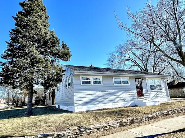 4970 North 44th STREET, Milwaukee, WI 53218