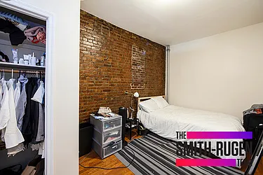 Rented by R New York