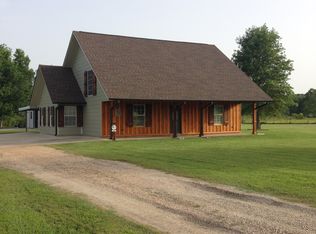 1077 Ragan Rd, Breaux Bridge, LA 70517