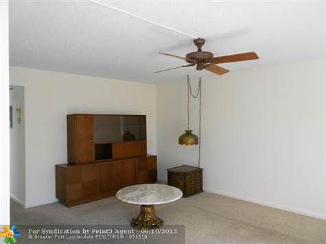 2nd image of 154 Ventnor #J