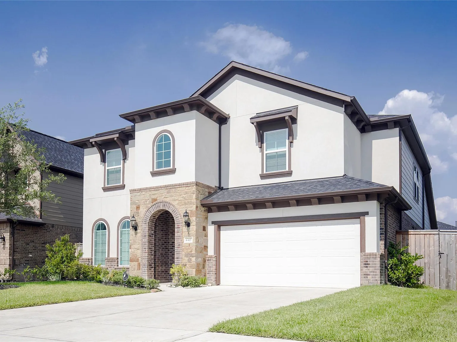 4 bed, 3.5 bath, 3115 sqft, $3,400 — Photo 2