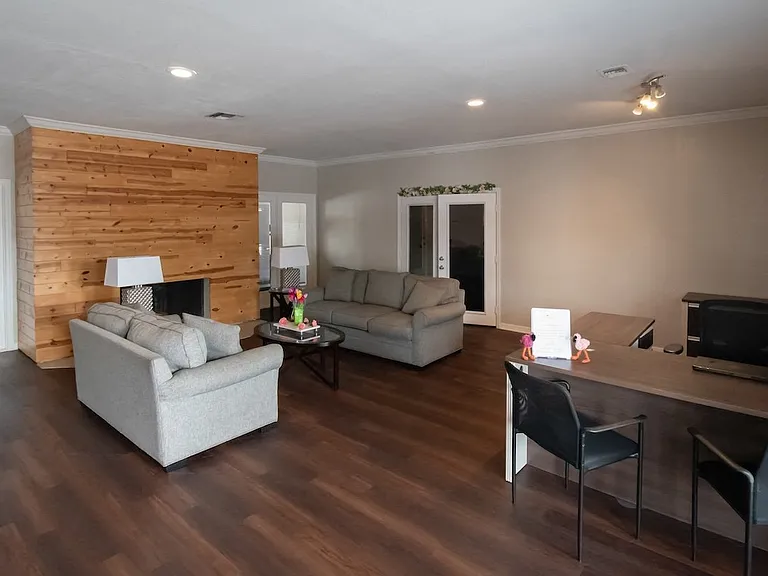 Winford Place Apartments — Photo 13