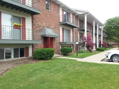 Village Terre Apartments — Photo 5