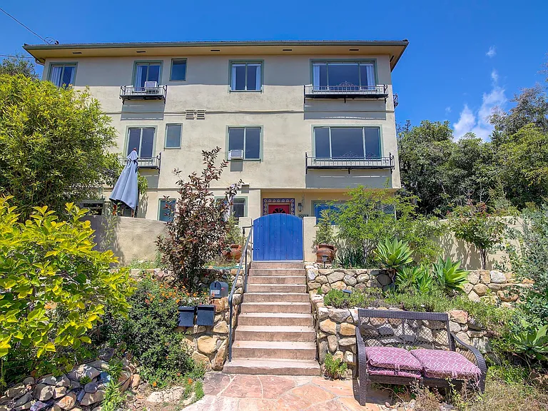 1804 Loma St #A — Photo 17