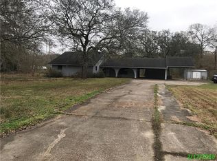 23168 Hutchinson Rd, Springfield, LA 70462