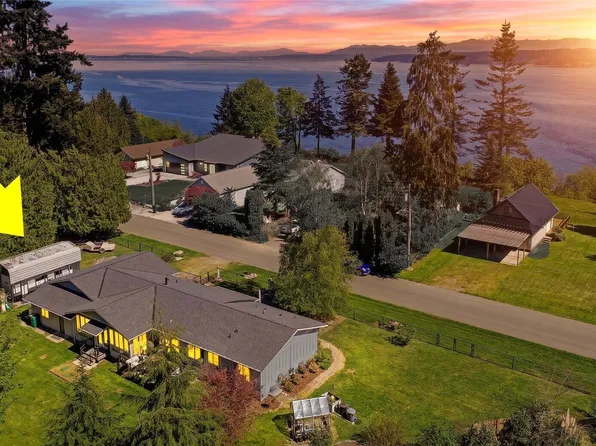 2976 Janet Avenue, Camano Island, WA 98282