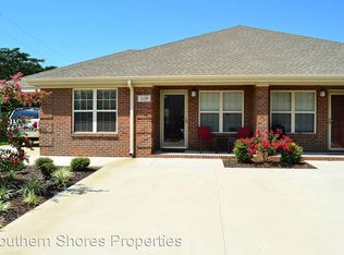 111 Village Park Dr, Killen, AL 35645