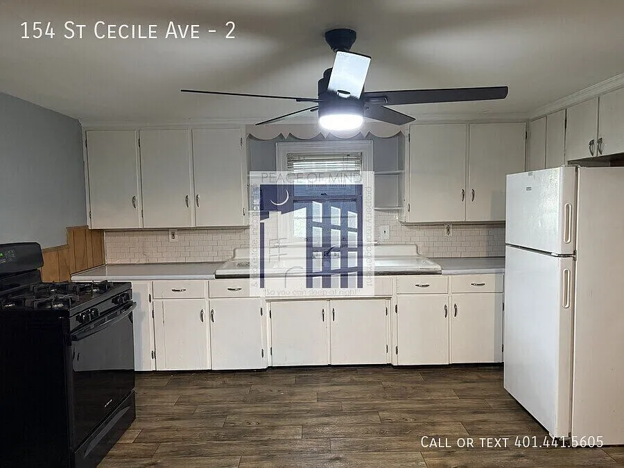 2 Bed/1 bath on 2nd floor for $1500 — Photo 2